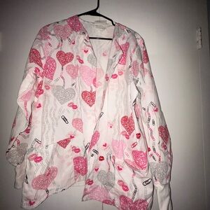 Pink & White Heart-Print Women's Scrub Jacket